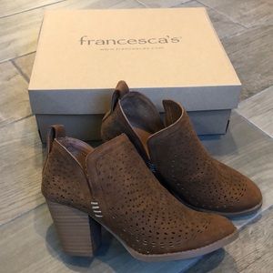 NEW!Never Worn Francesca’s Booties-Cognac-6.5